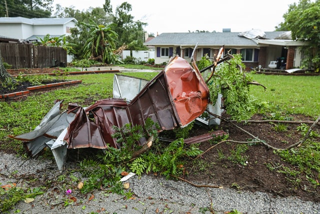 DOES RENTERS INSURANCE COVER HURRICANES